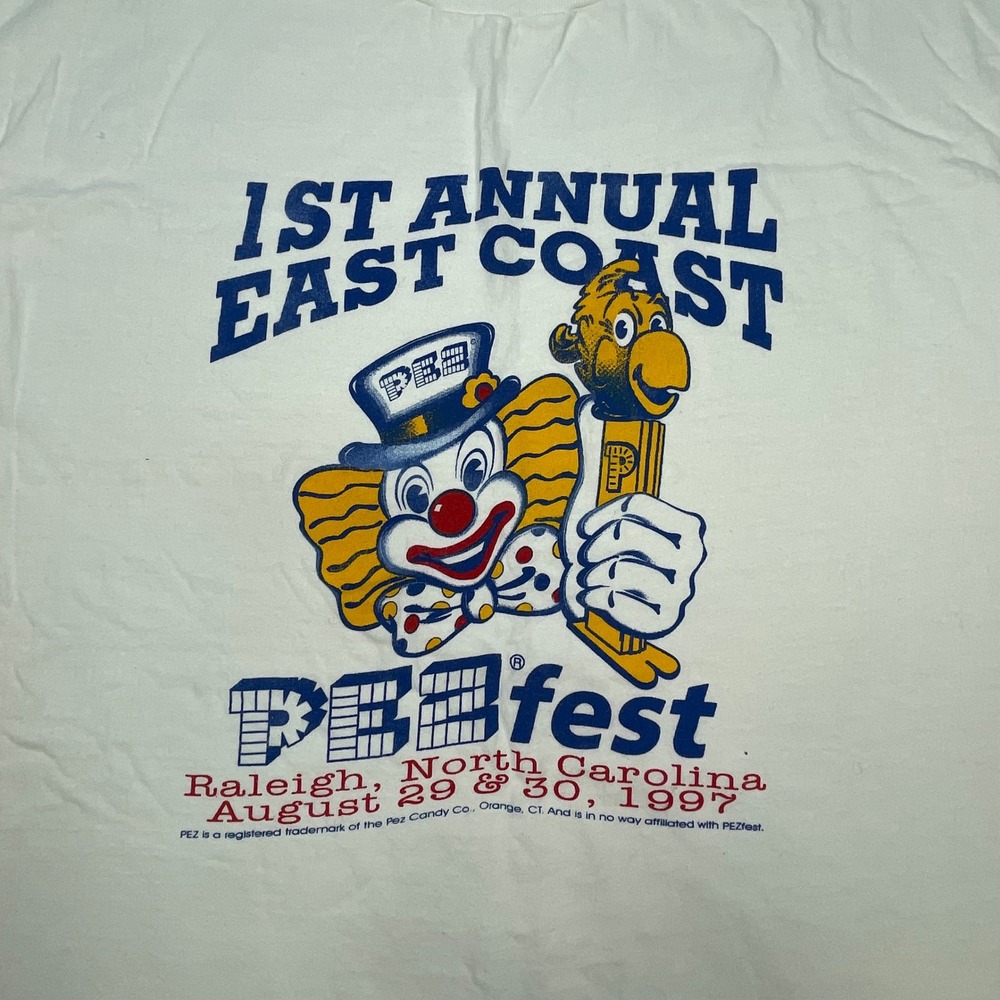 Lot of 2 Vintage White 1997 & 2000 PezFest Annual Graphic T-Shirt Mens L - Picture 3 of 16
